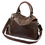 Luka Damska torebka do ręki kuferek skóra naturalna z paskiem dopinanym