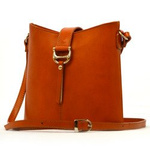 Zgrabna listonoszka skórzana damska Vera Pelle