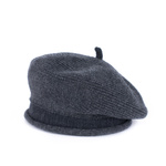 Beret Niebanalny
