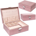 Różowa szkatułka na biżuterię zamykana na kluczyk i zatrzask - Peterson